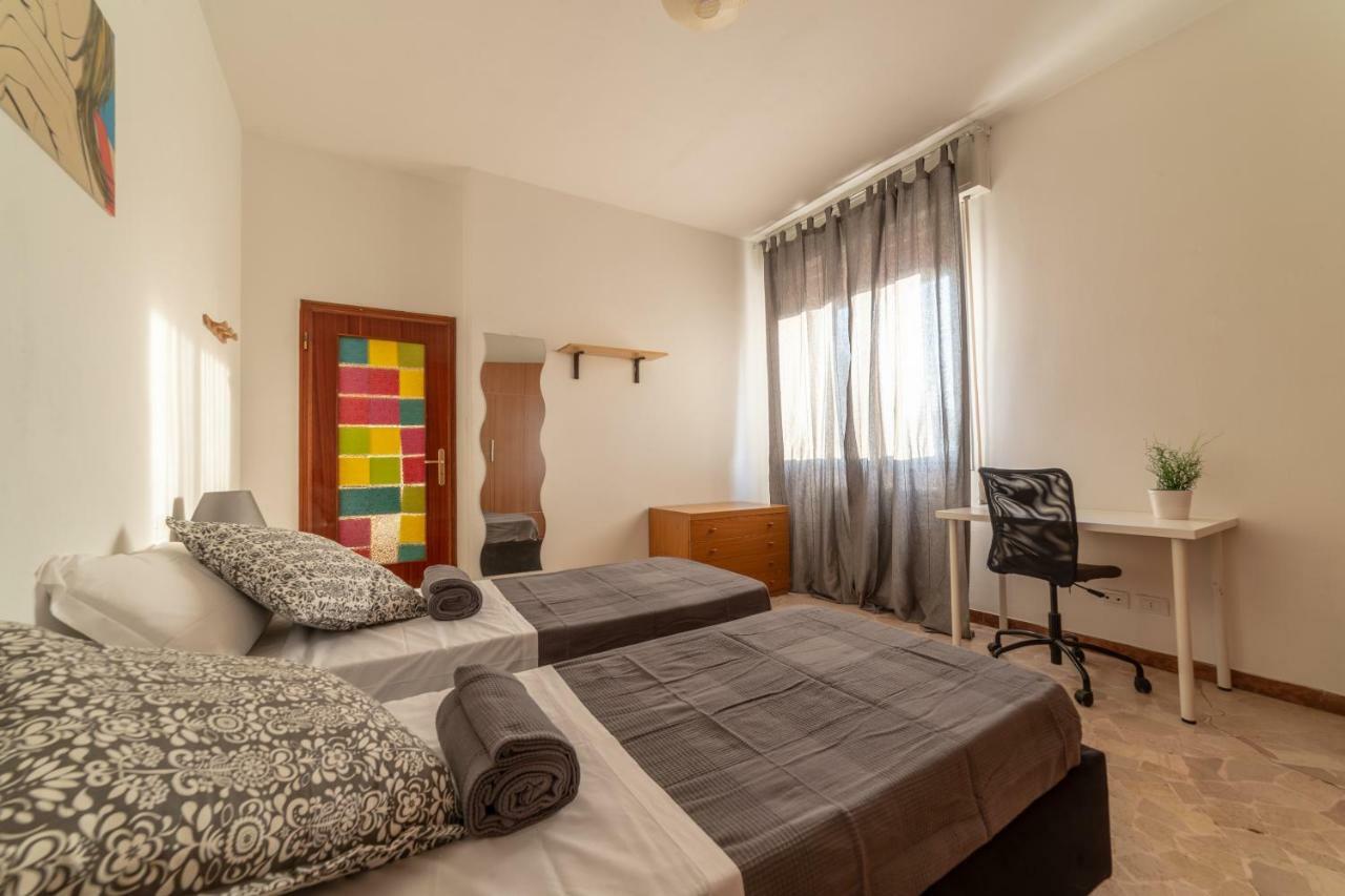 Bologna Fiera Fani Apartment エクステリア 写真