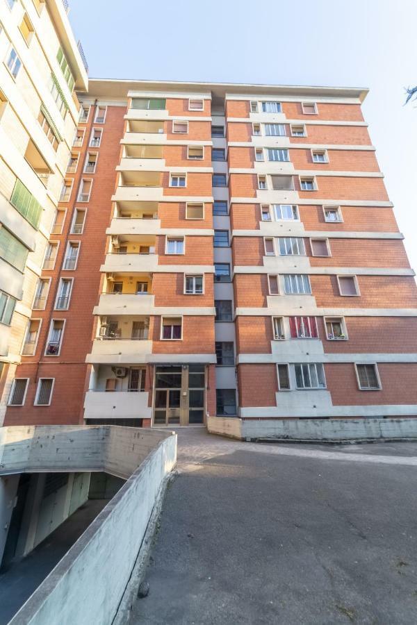 Bologna Fiera Fani Apartment エクステリア 写真