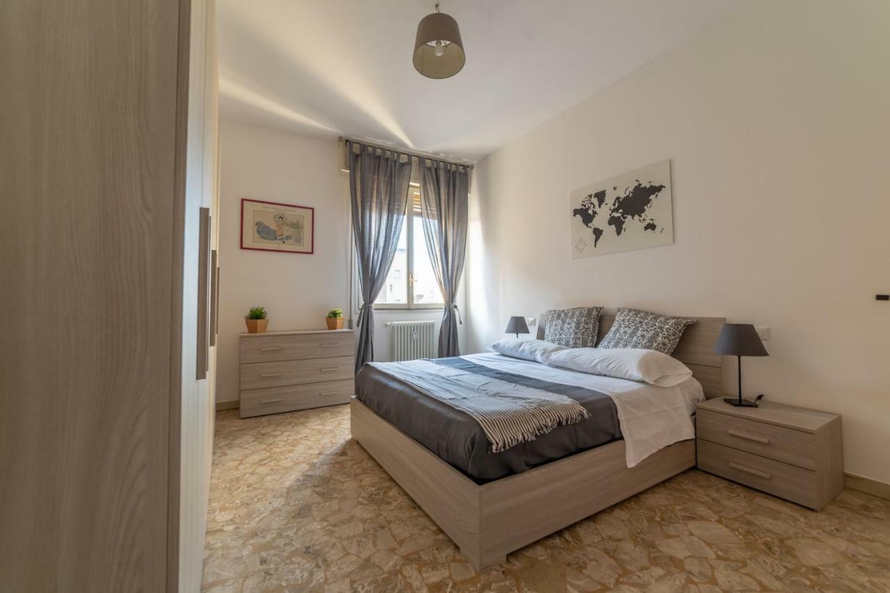 Bologna Fiera Fani Apartment エクステリア 写真